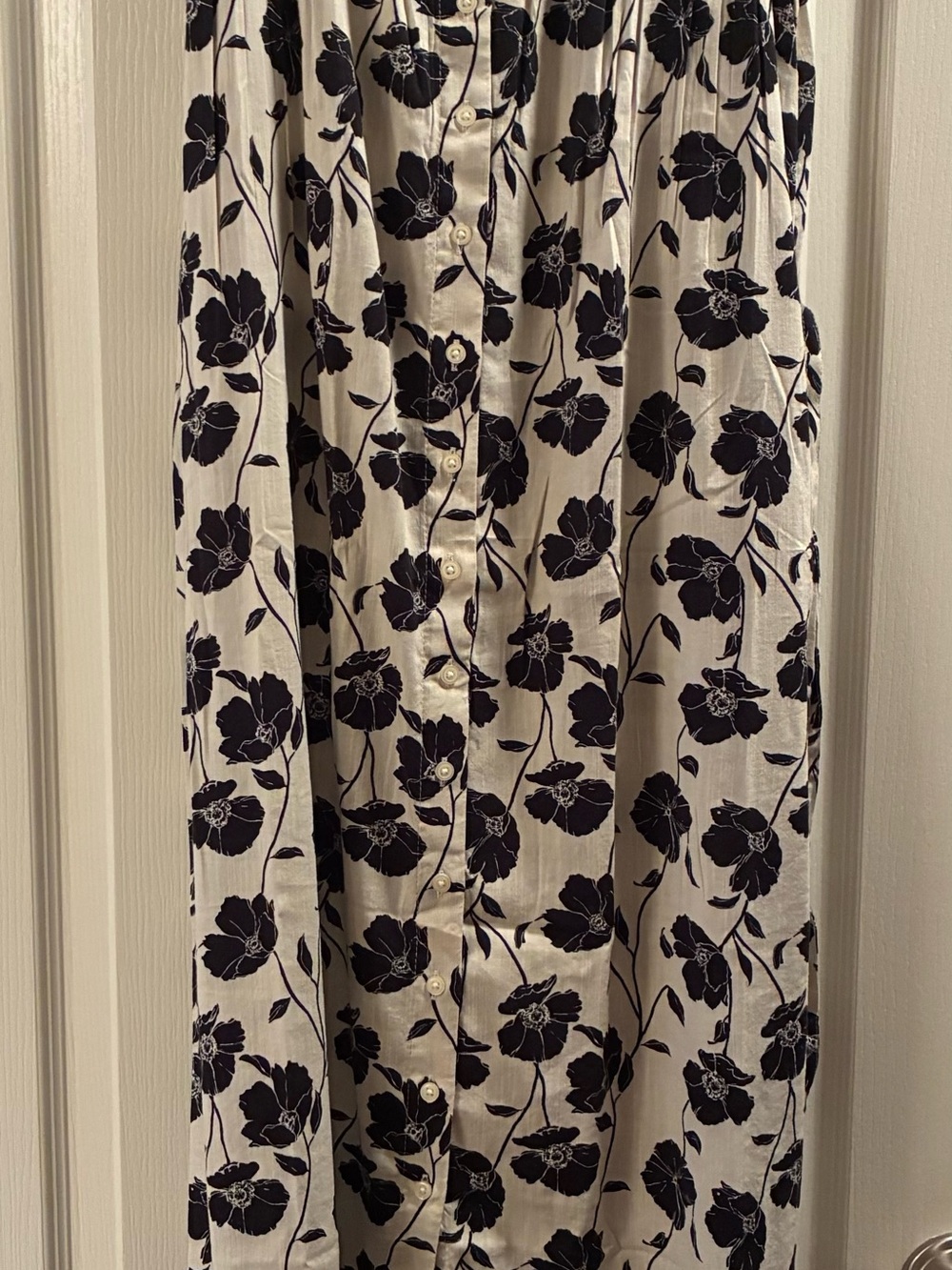 NWT GAP Black Floral Print Button-Front Midi Ivory Black XS